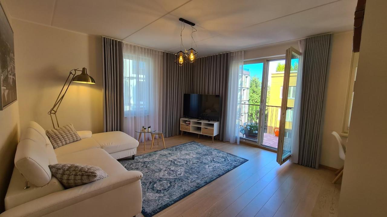 Apartment Jakobsoni 7 *
